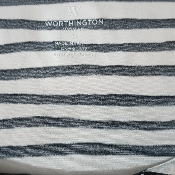 Worthington Black and White Striped Blouse 1X - Picture 8 of 9